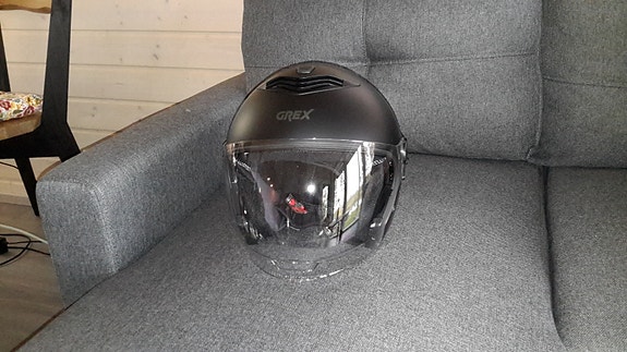 Grex avokypärä musta