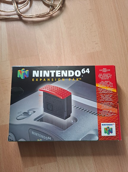 Nintendo 64 Expansion pak