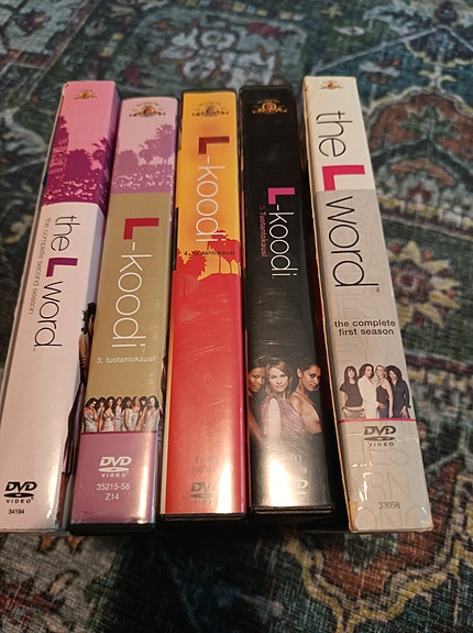 The L Word / L-koodi DVD-boksit kaudet 1–5