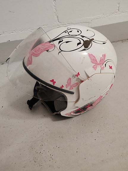 Mopo kypärä