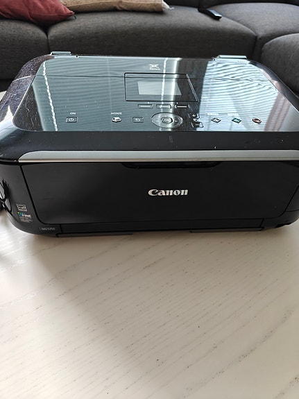 Canon mustesuihkutulostin skannerilla