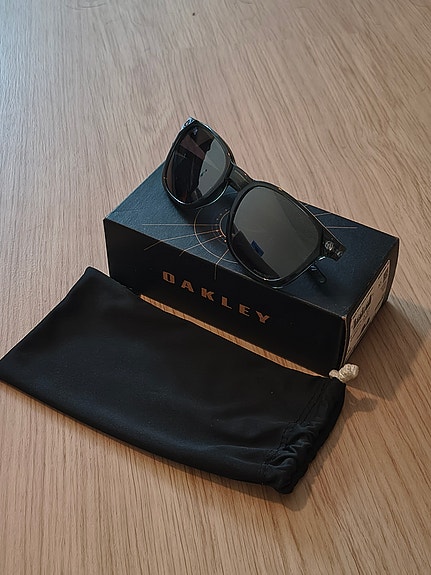Oakley Ojector
