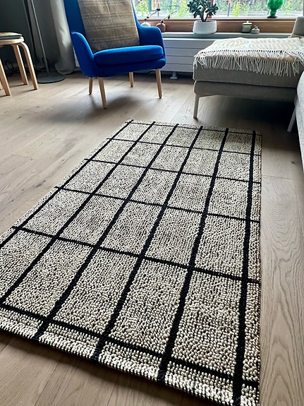 Graafinen matto 90x150
