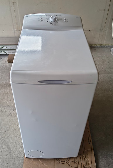 Whirlpool AWE 2316 päältä täytettävä pesukone VARATTU