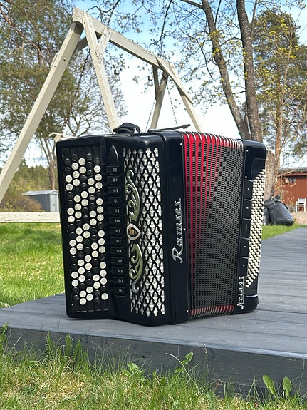 Ramses Atlas harmonikka