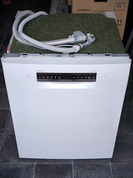 Bosch 4 Series SMU4HAW48S/18 astianpesukone