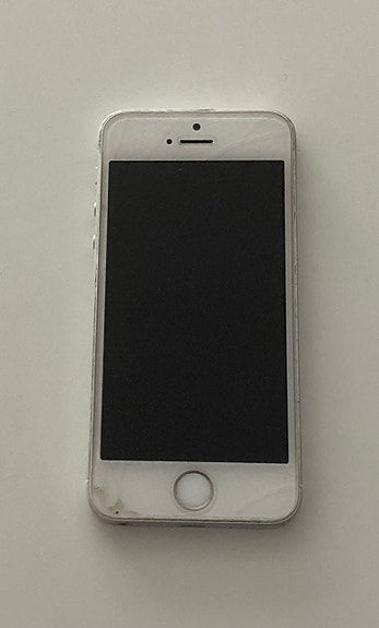 Varattu I Phone SE ja S