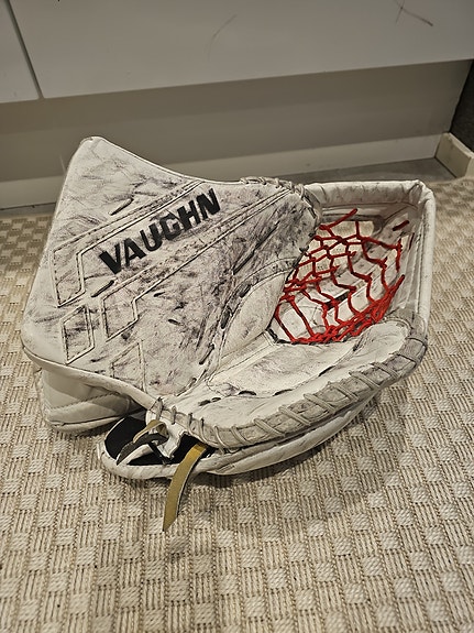 Vaughn Velocity jääkiekkomaalivahdin räpylä JR XP