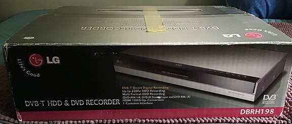 LG RH198 DVB-T HDD DVD -tallennin HDMI