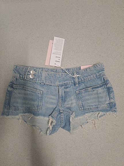 Gina Tricot farkkushortsit xs