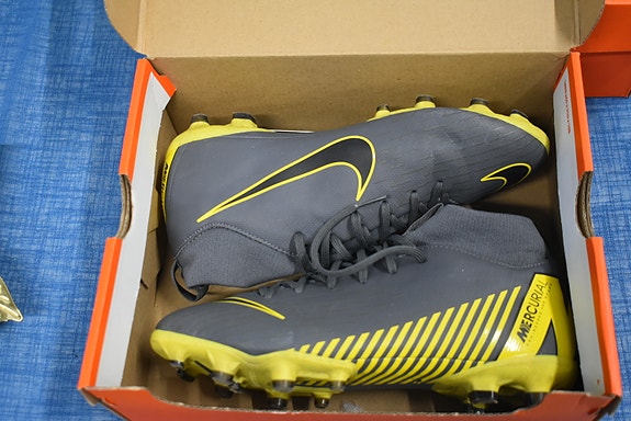 (E)25305 Nike Mercurial Nappikset 38