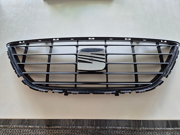 Seat Exeo lisävaruste maski