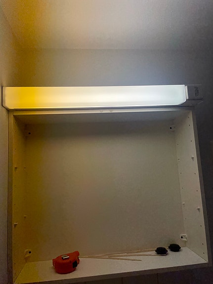 Wc valaisin 70cm 2kpl