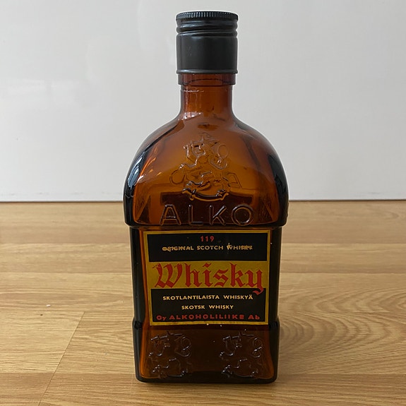 Alko - Oy Alkoholiliike Ab. Neljän leijonan viskipullo. Karhulan Lasitehdas K3.