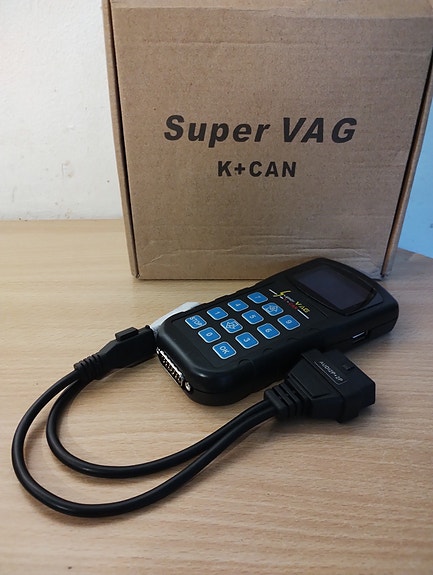 Super VAG K+CAN vikakoodinlukija