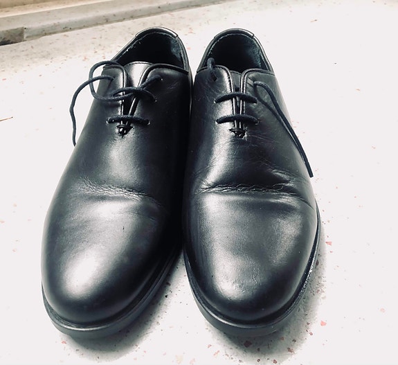 Black Formal Leather Shoes – Size 39 – Good Condition