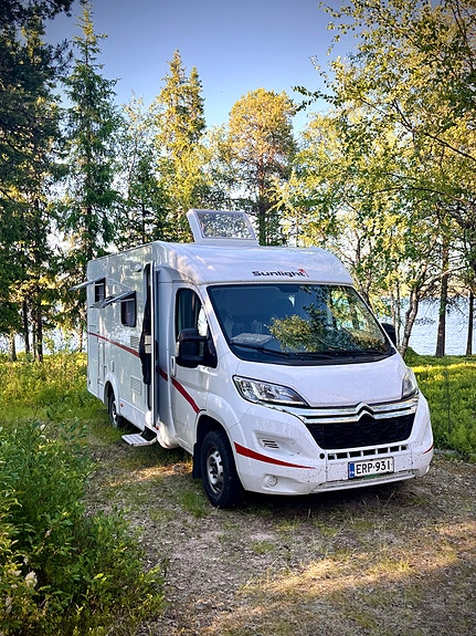 Annetaan vuokralle: Asuntoauto Rovaniemellä