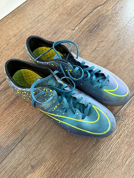 Nike Mercurial jalkapallokengät sininen/keltainen