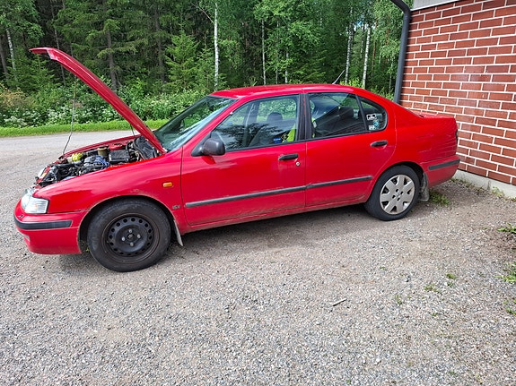 Nissan Primera 1.6