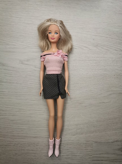 Barbie Fashion Fever H0660