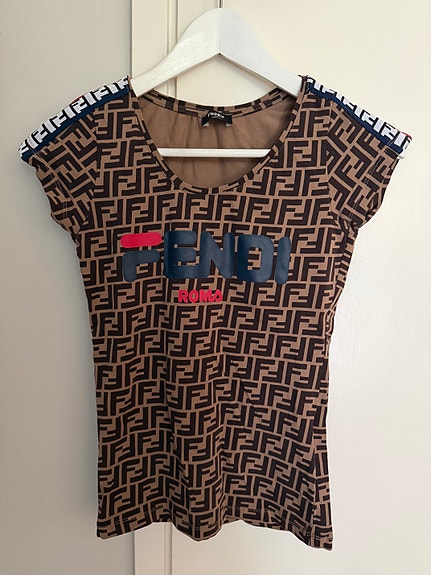 T-paita (Fendi logo) XS