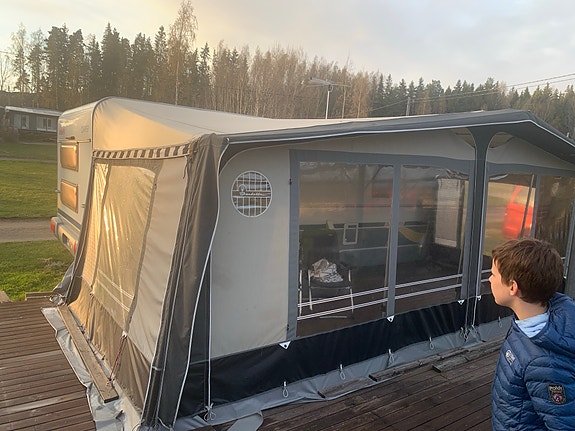 Isabella Commodore etuteltta A1075/G20