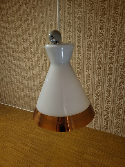 Antiikki kattovalaisin