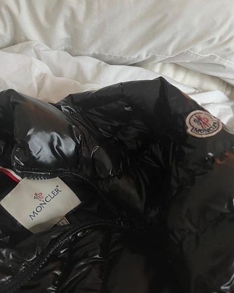 Moncler naisten talvitakki XS-S musta