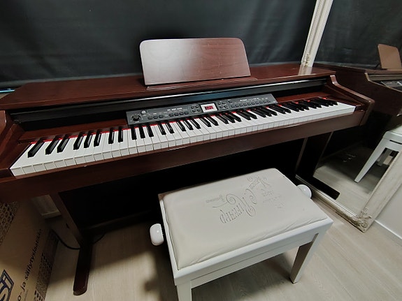Sähköpiano