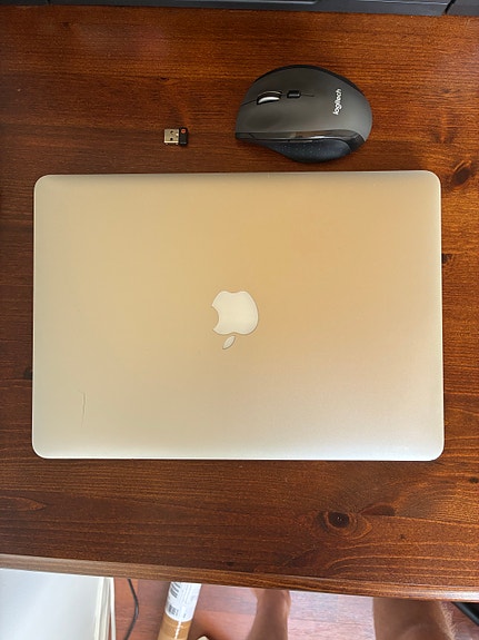 Apple MacBook Air kannettava tietokone 13" hopea