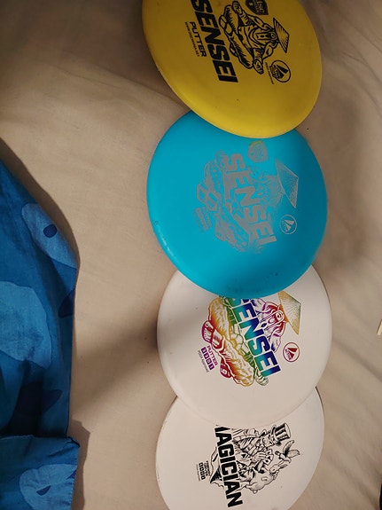 Frisbee golf kiekot