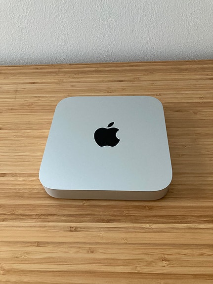 Myydään Apple Mac Mini 2020 / 8GB ram / 512GB ssd