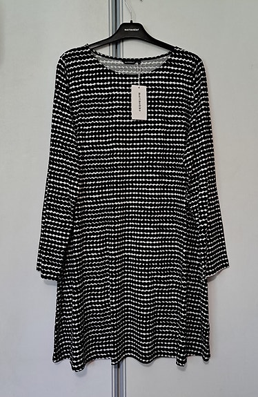 Marimekko räsymatto mekko XL uusi