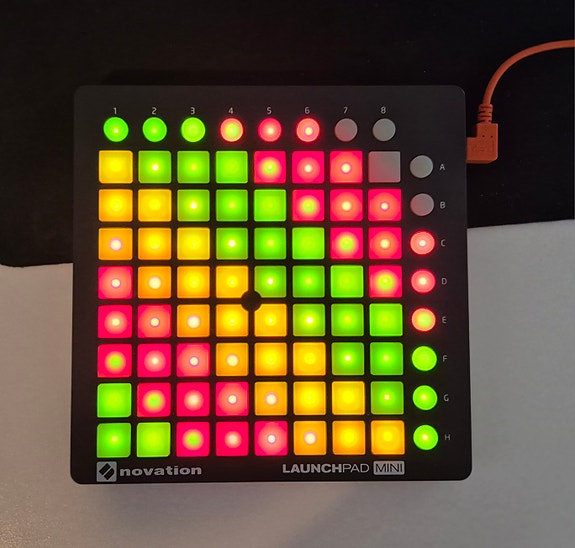 Novation Launchpad Mini MIDI-ohjain