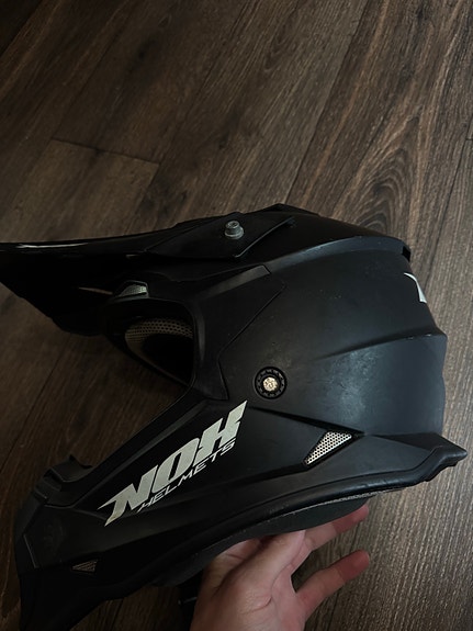 NOH motocross kypärä