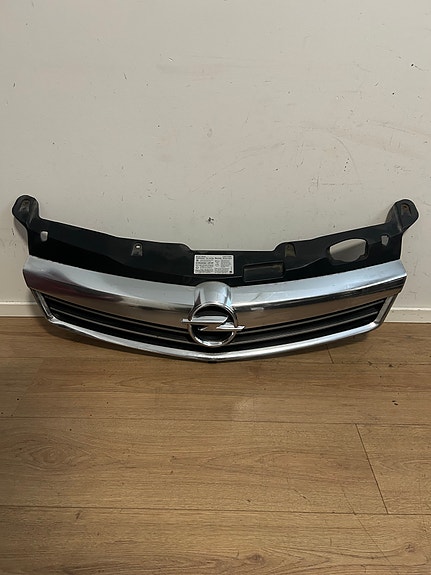 Opel Astra h maski