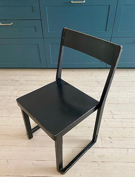 Vanhat numeroidut puiset tuolit – 6 kpl