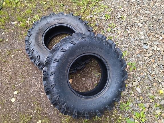 Mönkijän renkaat 26x9-12