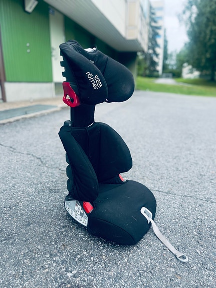 Britax Römer turvavyöistuin 15-36kg