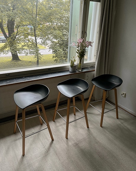 Hay About A Stool AAS 32