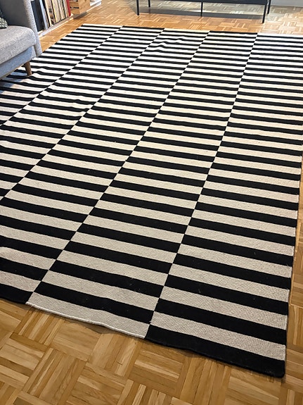 IKEA STOCKHOLM mustavalkoinen suuri matto