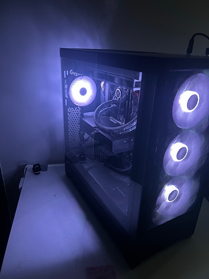 Pelitietokone i9,13th gen + rtx 4070 TARJOA!!