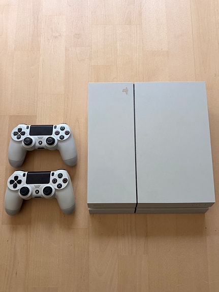 Playstation 4
