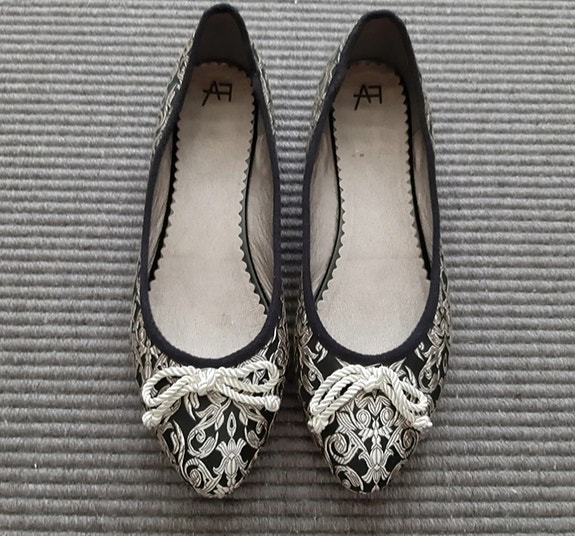 Ballerinat, 42