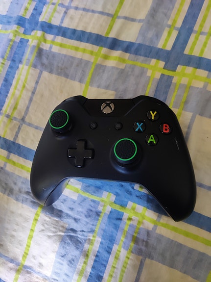 Xbox langaton ohjain musta