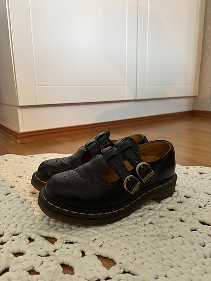 Dr. Martens Mary Jane nahka loafersit koko 37 musta