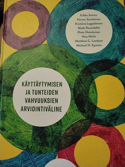 Käyttäytymisen ja tunteiden vahvuuksien arviointiväline
