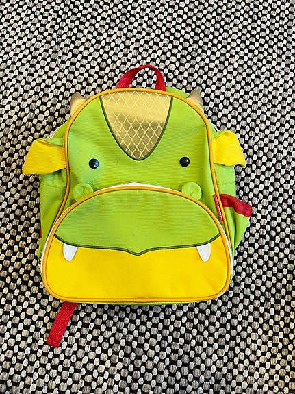 Skip hop lohikäärme reppu