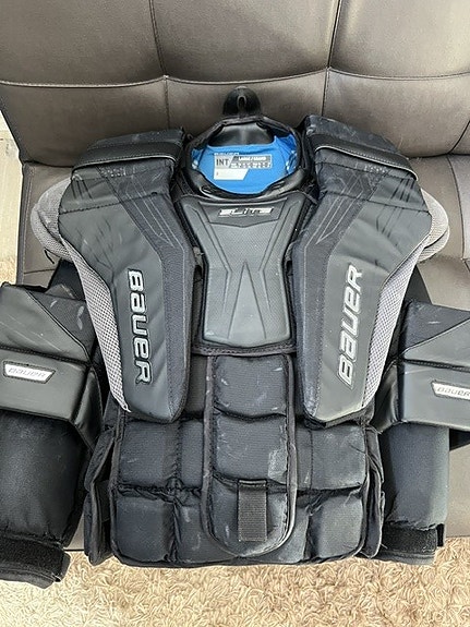 Bauer Elite rintapanssari INT L