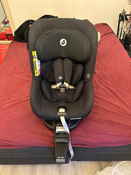 Maxi-Cosi turvaistuin 18 kg musta ISOFIX